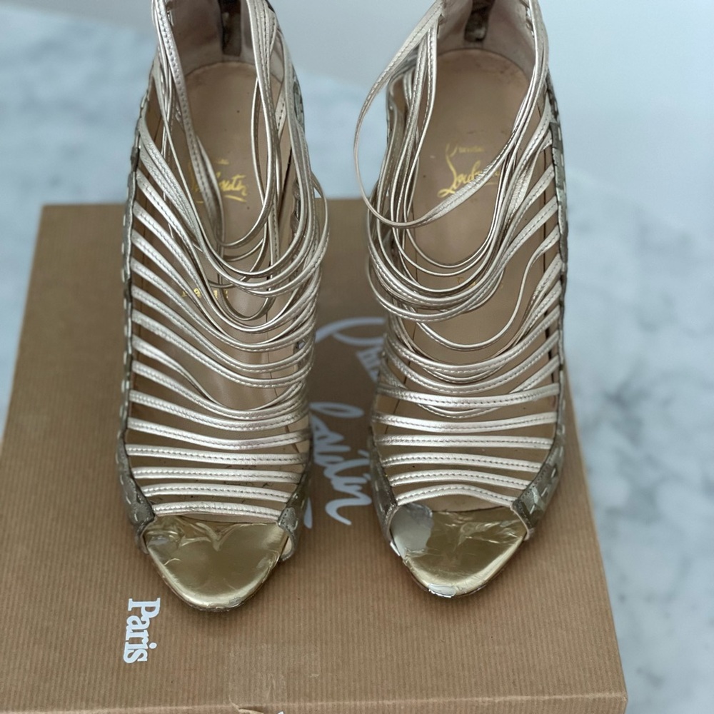 Authentic Christian Louboutin size 40